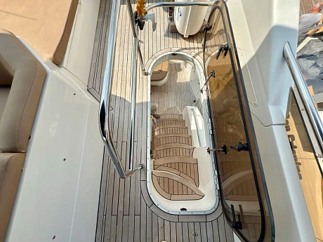 Яхта Princess 62 2008 8