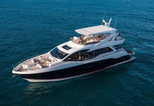 Яхта Sunseeker 76 2019 2