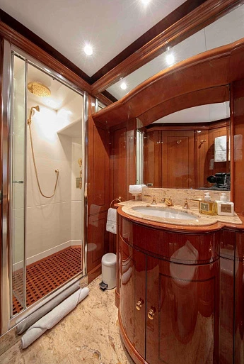 Benetti Legend 85 yacht 2008 7