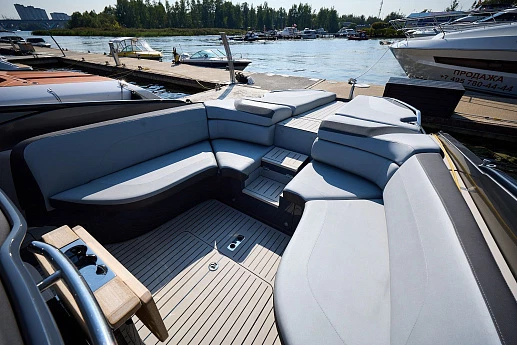 Princess R35 yacht 2021 24