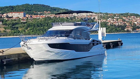 Яхта Galeon 440 Fly 2023 3