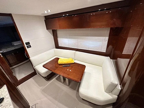 Яхта Princess V48 Open 2015 1