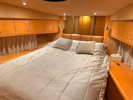 Яхта Sunseeker Predator 62 2008 24