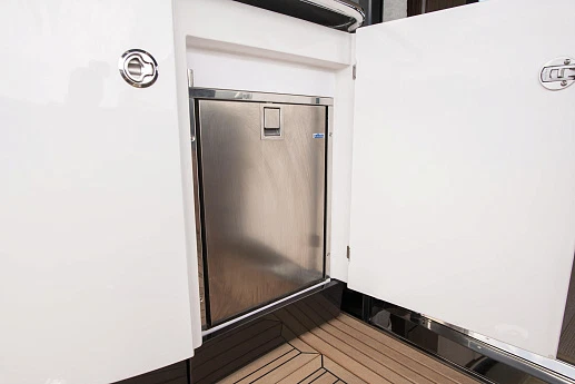 Azimut S6 yacht 2020 13