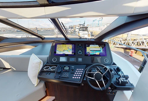 Sunseeker Predator 74 XPS yacht 2022 9