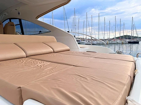 Яхта Fairline Targa 48 Open 2014 10