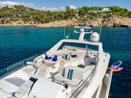 Яхта Ferretti 680 2001 5