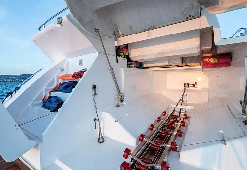 Sunseeker 68 Sport Yacht yacht 2016 8