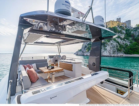 Яхта BENETEAU GRAND TRAWLER 62  19