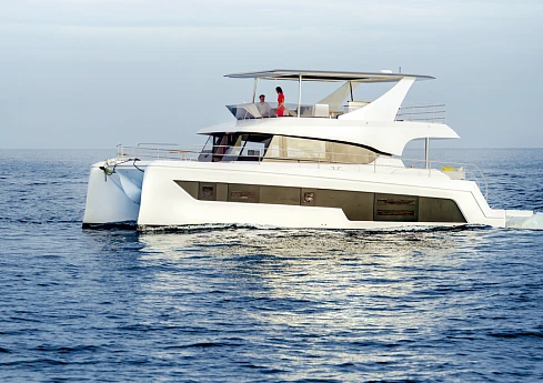 Яхта Aventura 50 MY 2024 1