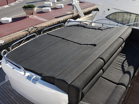 Яхта Sunseeker Predator 60 2010 13