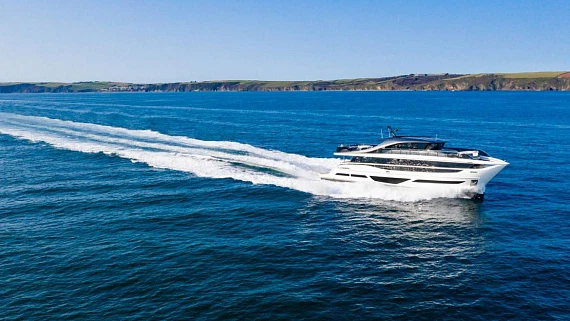 Яхта PRINCESS X95  2