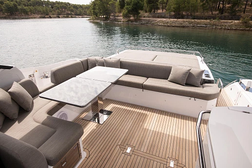 Яхта Azimut S6 2020 6