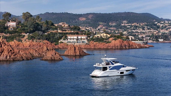 Яхта Azimut 60 Flybridge 2023 1