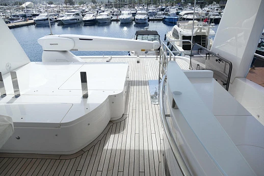 Яхта Princess 72 2015 14