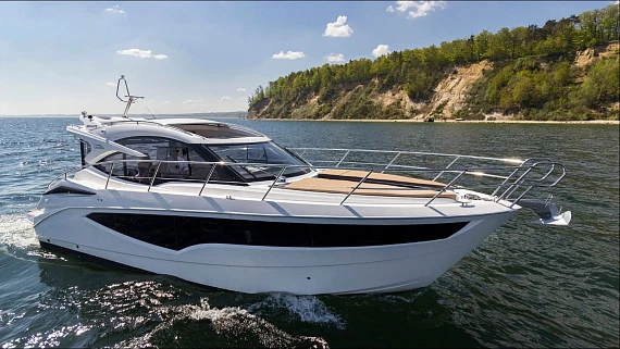 Яхта Galeon 365 HTS  2
