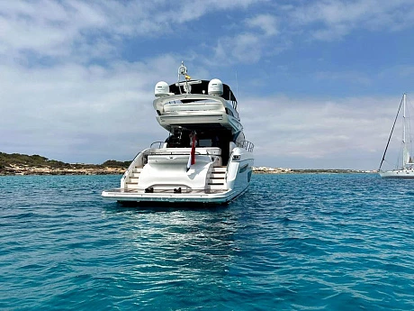 Яхта Princess S60 2018 4