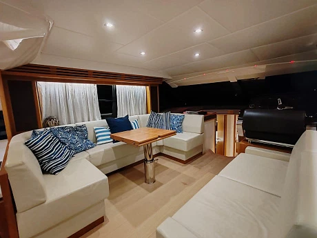 Absolute 52 FLY yacht 2014 6