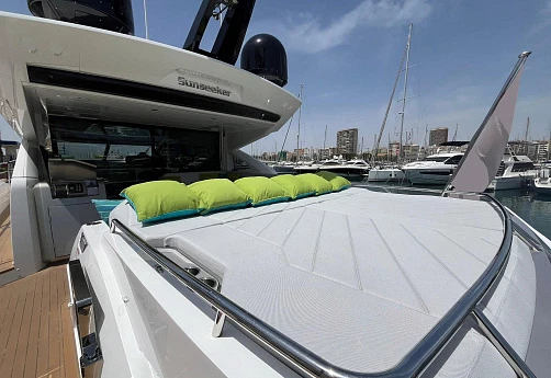 Яхта Sunseeker Predator 75 2023 6