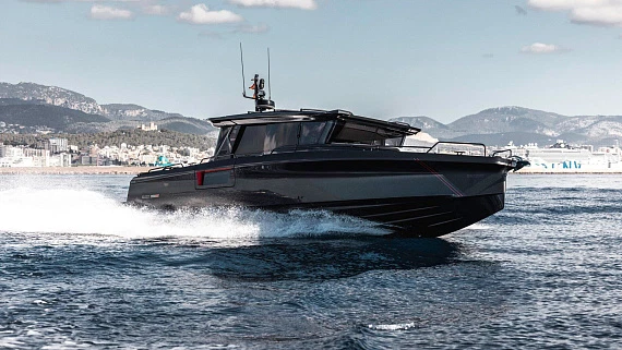 Brabus Shadow 1200 XC Cross Cabin yacht  1