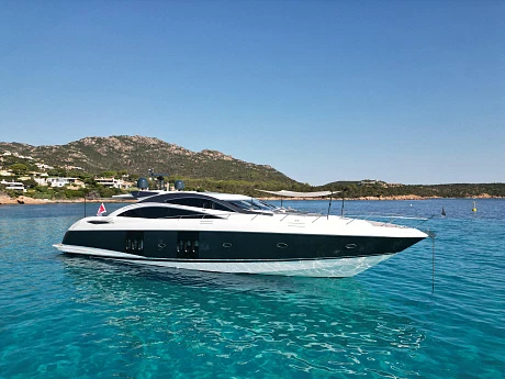 Sunseeker Predator 82 yacht 2007 1