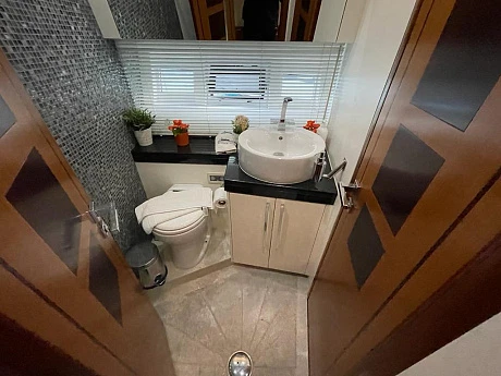 Galeon 640 Fly yacht 2008 9