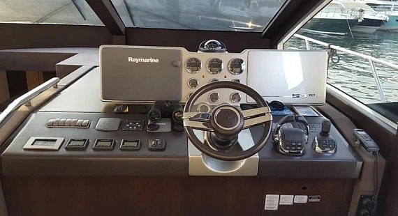 Absolute 53 Fly yacht 2014 4