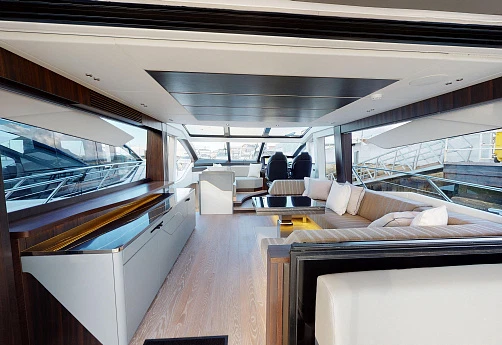 Sunseeker Predator 74 XPS yacht 2022 3