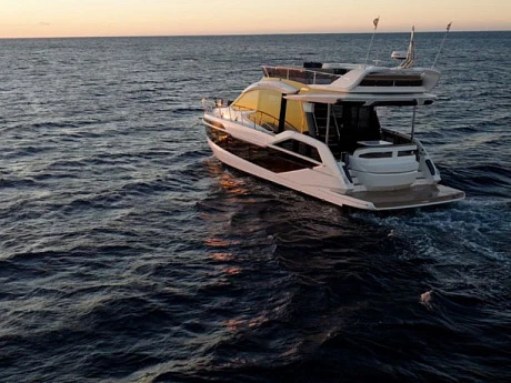 Galeon 480 FLY yacht  2