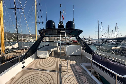 Ferretti 780 yacht 2024 12