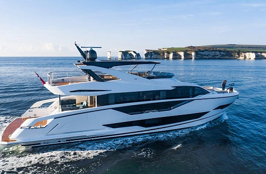 Яхта Sunseeker 90 Ocean 2022 6