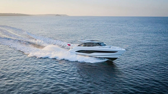 Яхта PRINCESS V55  2