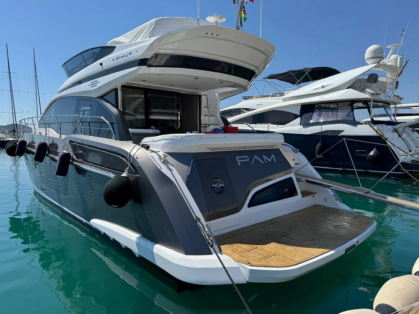Azimut Fly 53