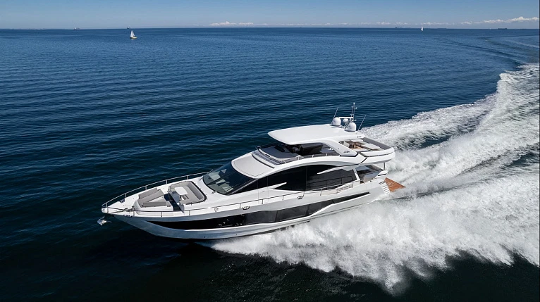 Galeon 800 FLY