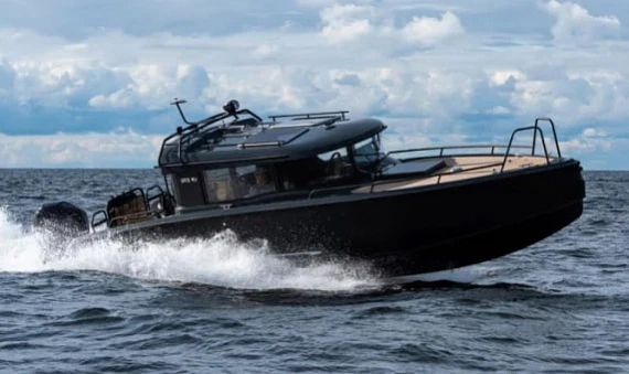 First yacht Sanlorenzo 72Steel 3