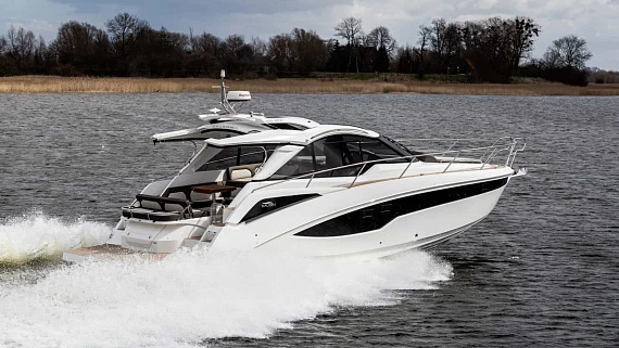 Яхта Galeon 405 HTS  3