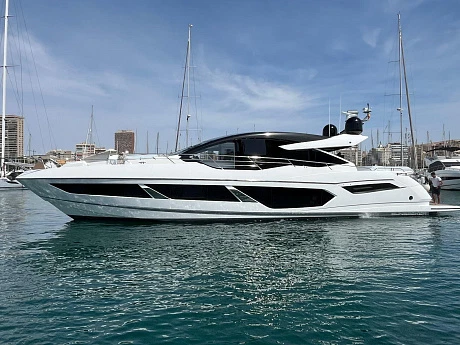 Sunseeker Predator 75 yacht 2023 1