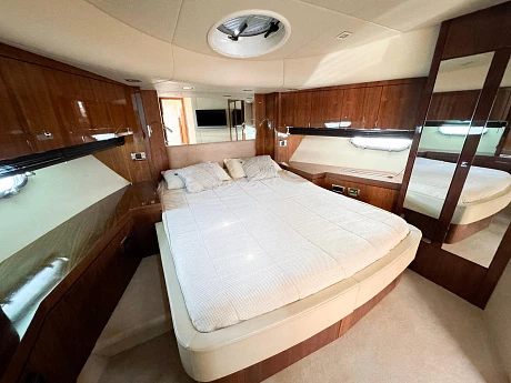 Яхта Sunseeker Manhattan 63 2011 12