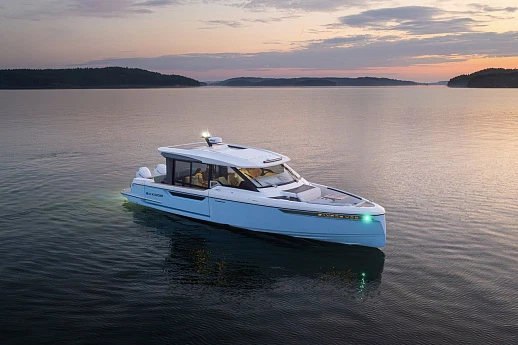 Saxdor 400 GTC yacht  3