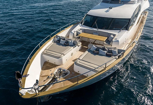 Яхта Sunseeker 28 2013 12