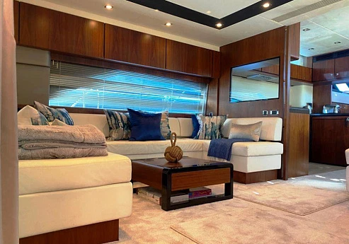 Fairline Squadron 65 yacht 2014 4