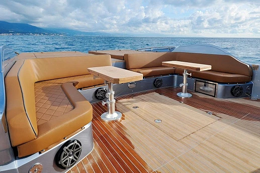 Strider 19 yacht  9