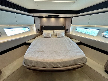 Яхта Azimut 66 2021 15