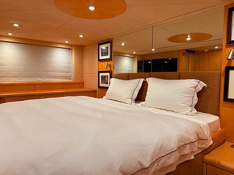 Sunseeker Predator 62 yacht 2008 21