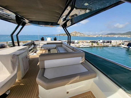 Beneteau Monte Carlo 6 yacht 2019 4