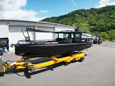 Яхта Brabus Shadow 500 Cabin Black Ops 2024 2