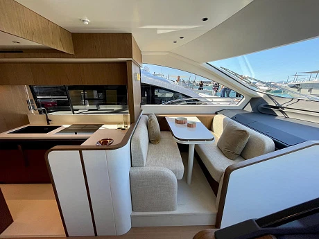 Яхта Azimut Fly 72 2023 13