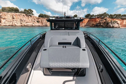 Brabus Shadow 1200 XC Cross Cabin yacht  4