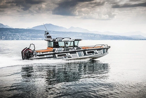 Brabus Shadow 500 Cabin