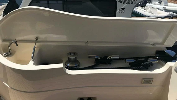 Яхта Ferretti 881 2012 10